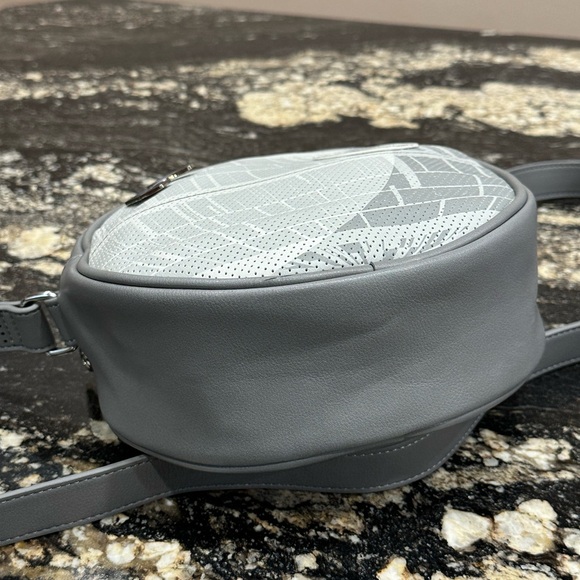 Star Wars Gray Loungefly Bag - Picture 11 of 11